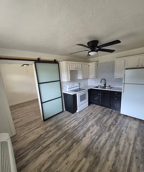 3304 SW 40th St #6 — Photo 1