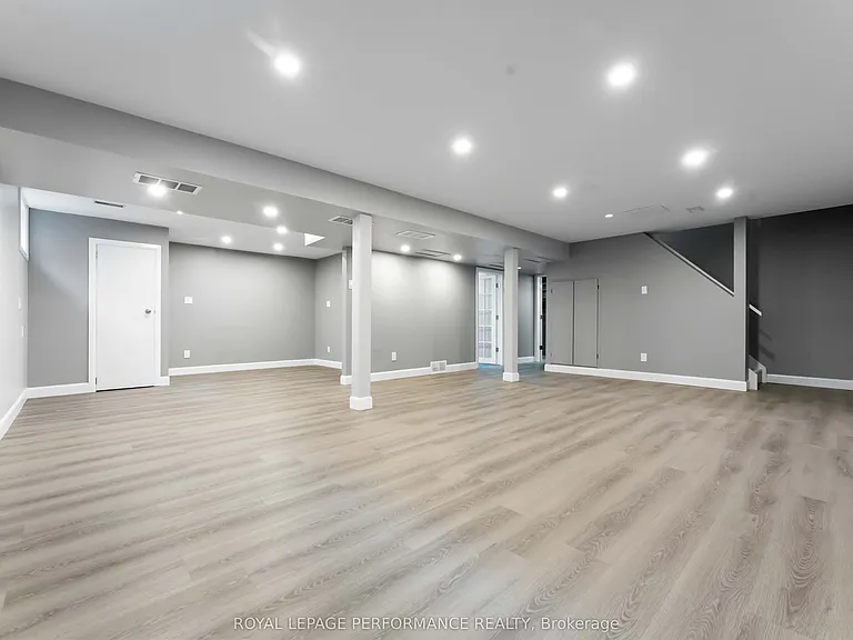 6345 Mattice Ave N — Photo 37