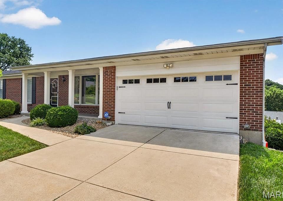 1st image of 4708 Kingbird Ln