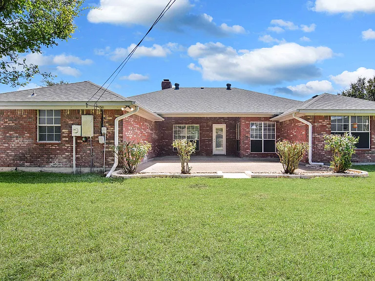 112 Tiger Cir — Photo 18