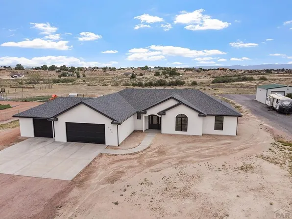379 S Siesta Dr, Pueblo West, CO 81007