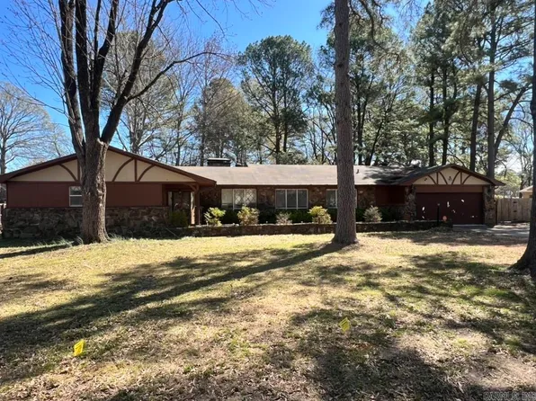 4 Shady Lane Dr, Conway, AR 72034