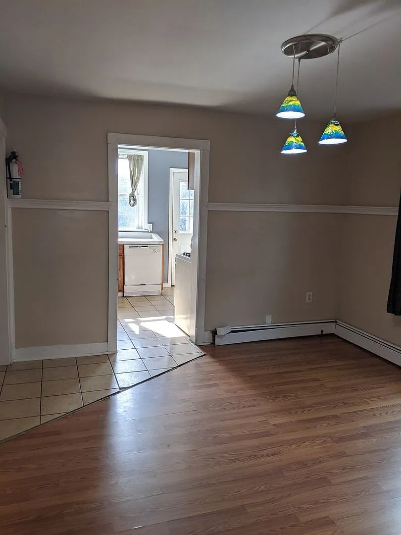 South Oakland Large and renovated 3 bedroom apartment Must SEE! — Photo 2
