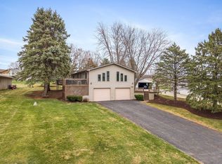 1559 Pier Dr, Davis, IL 61019