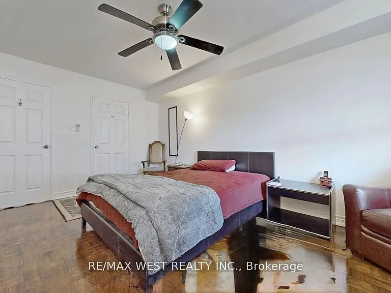 40 Panorama Ct #106 — Photo 8