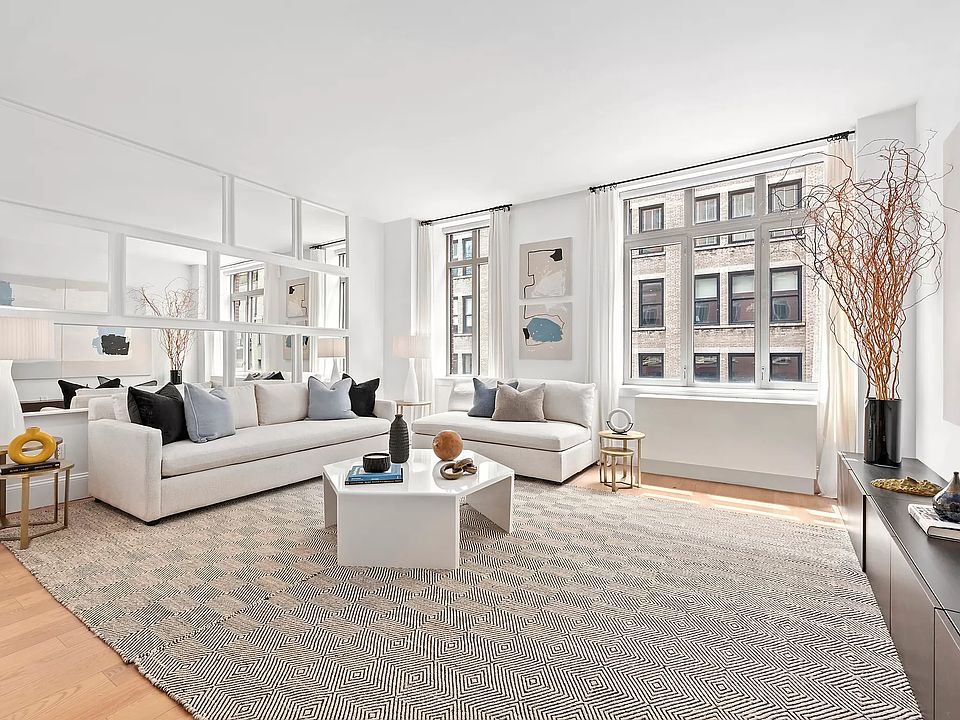 1st image of 125 W 22nd St APT 8C