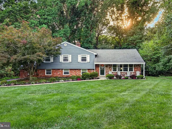 1022 Carolyn Dr, West Chester, PA 19382