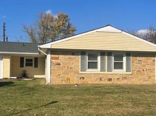 15902 Pinecroft Ln, Bowie, MD 20716
