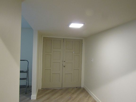4th image of 101 Breckenwood Way