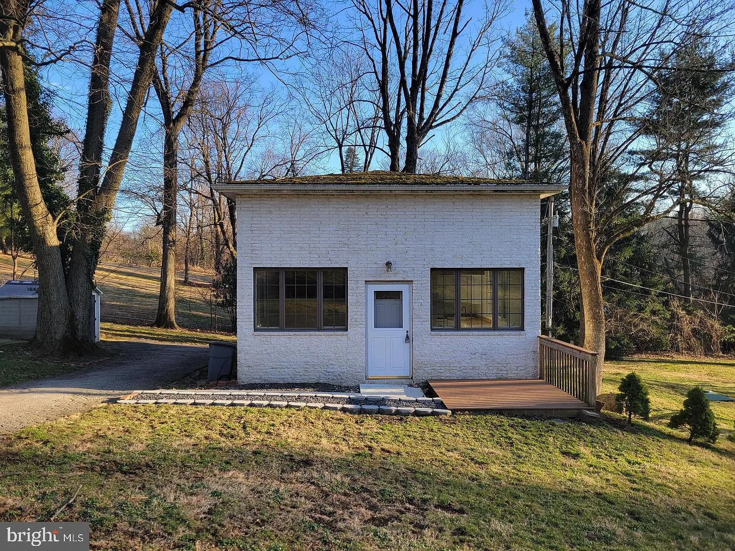 2 bed, 1.0 bath, 1000 sqft, $2,000 — Photo 2