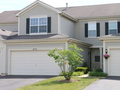 1953 S Cedar Lake Rd, Round Lake, IL, 60073