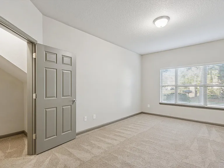Villas at Park Avenue — Photo 81