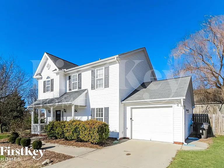 2487 Somerset Place Dr — Photo 2