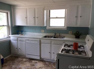 1913 S 2nd St, Springfield, IL 62704