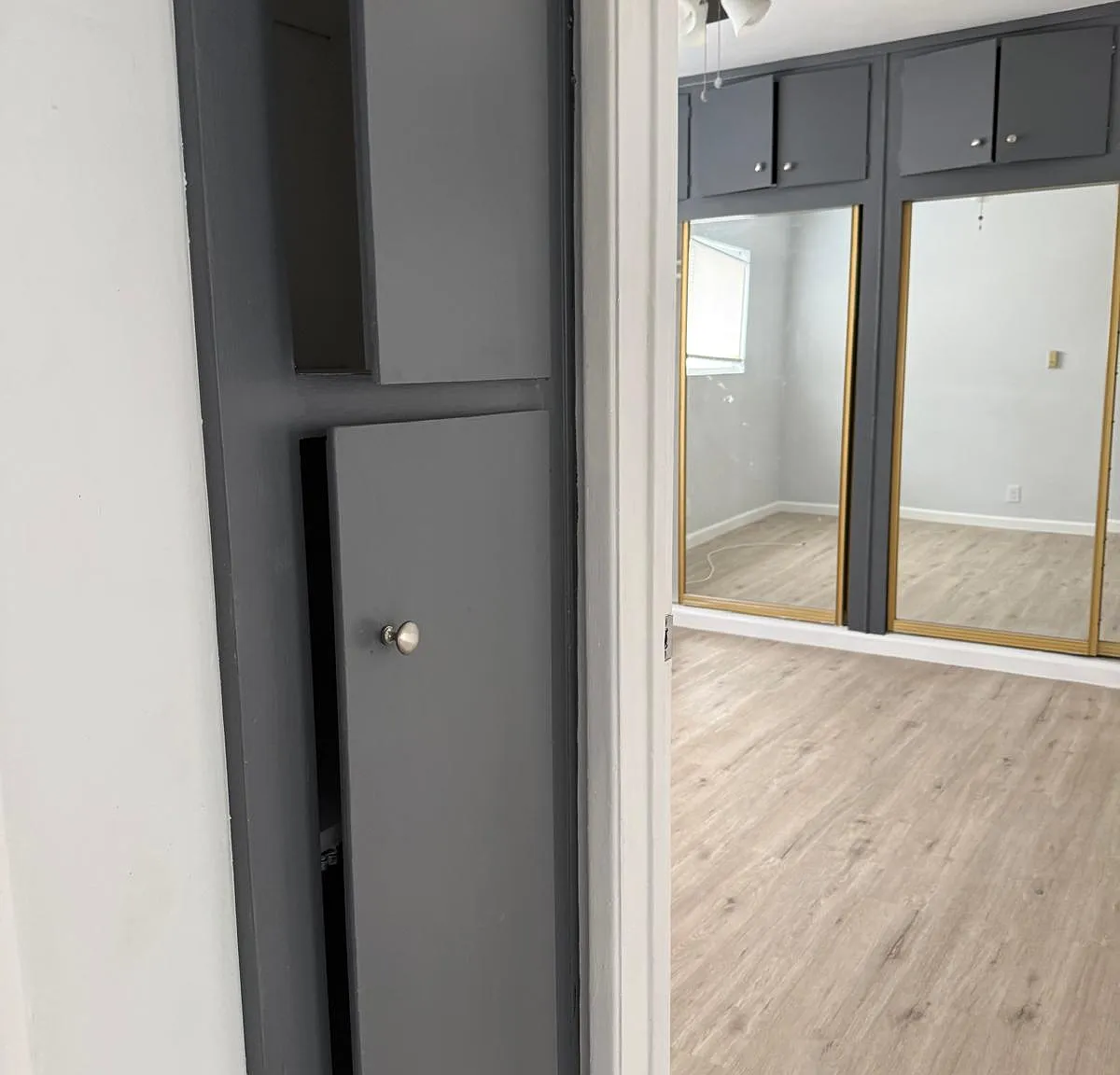 2 bed, 1000 sqft, $2,595 — Photo 2