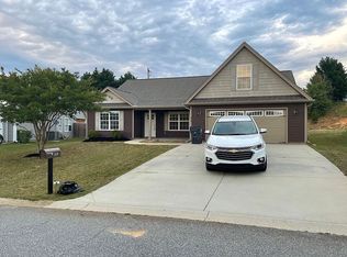 319 Kelly Farm Rd, Moore, SC 29369