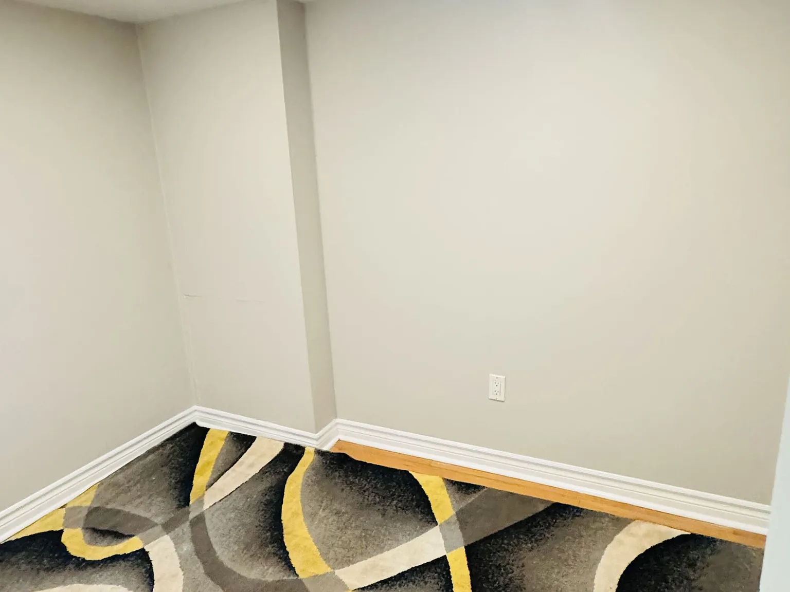 3 bed, $2,100 — Photo 4