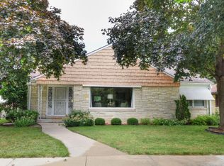 3656 Menomonee River Pkwy, Wauwatosa, WI 53222