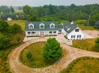 3131 W 40th St, Fremont, MI 49412