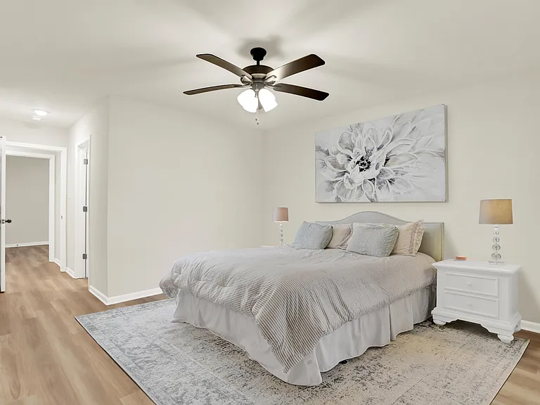 4489 Beacon Hill Dr — Photo 7
