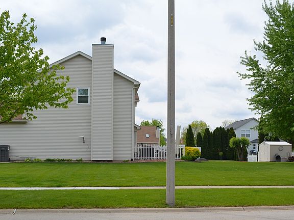 4th image of 322 Bodega Dr