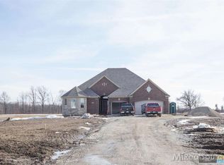 17260-34 Mile, Armada, MI 48005