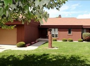 677 Applegate Ln, Grand Blanc, MI 48439