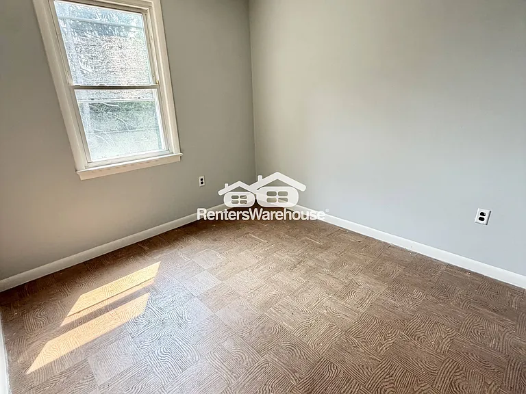 551 1st Ave #3 — Photo 11