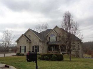 312 Shallowford Pl, Louisville, KY 40245