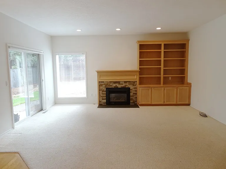 16655 SW Springwater Ct — Photo 11