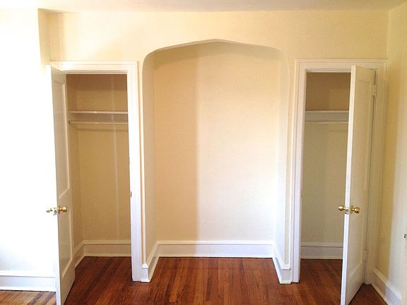 4th image of 2543 S Ashford St