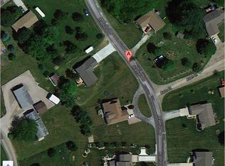 19 Bradford Dr, Mackinaw, IL 61755