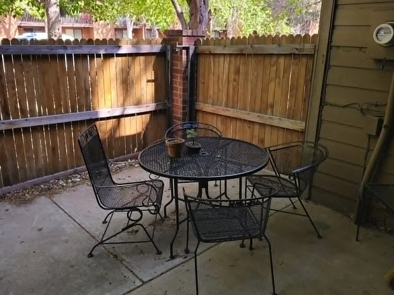 Wright St — Photo 12
