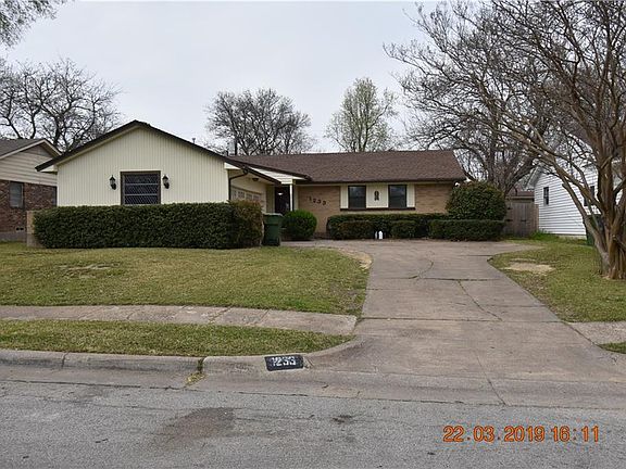2nd image of 1233 McDonald Dr