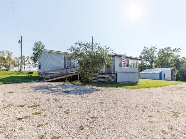 31510 Tulip Ln, Richland, MO 65556