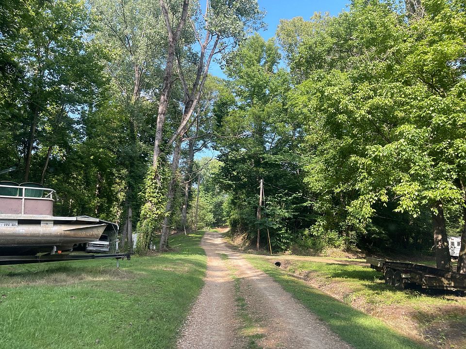 1st image of 50 Carraway Dr
