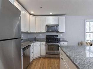 134-136 W 9th St #6, South Boston, MA 02127