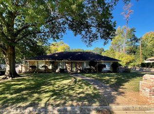 1909 Warwick Cir E, Longview, TX 75601