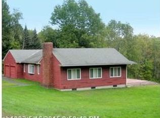 537 Fairfield St, Oakland, ME 04963