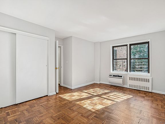 5th image of 2400 Webb Ave APT 2A