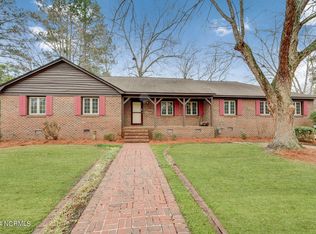 1200 E Wright Rd, Greenville, NC 27858