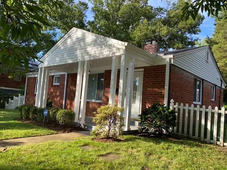 7403 Wells Blvd — Photo 1