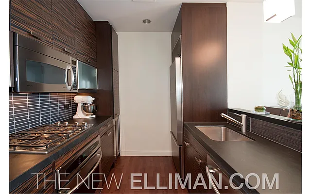 Rented by Douglas Elliman | media 54