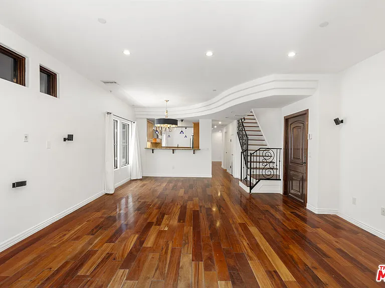 744 N Alfred St #104 — Photo 10
