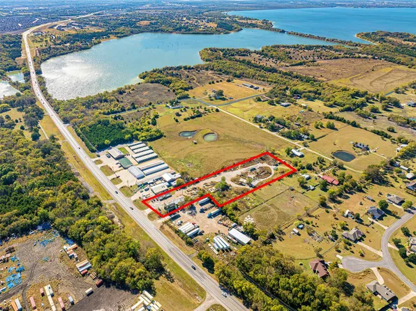 6910 Highway 78 S, Nevada, TX 75173