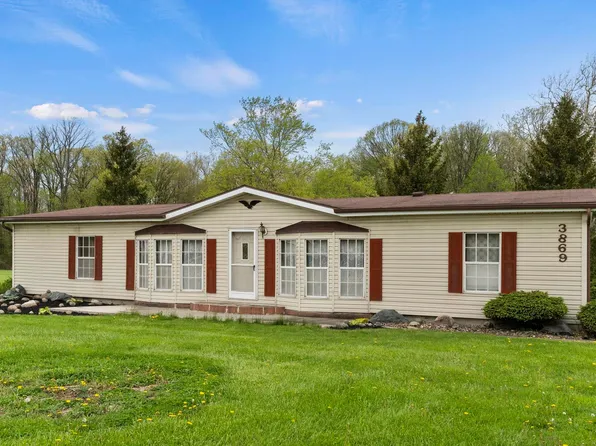 3869 County Road 18, Waterloo, IN 46793