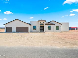 1180 Luna Dr, Chaparral, NM 88081
