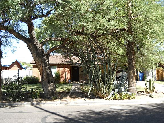 2nd image of 3126 E MULBERRY Drive