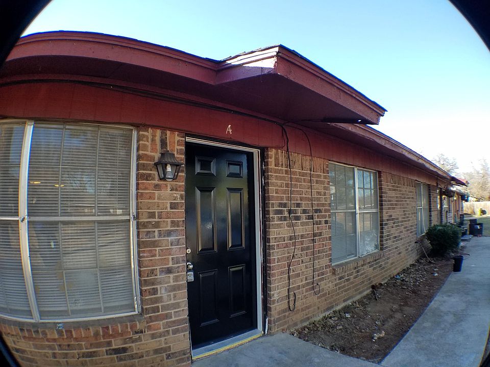 1st image of 408 Donnell Dr APT A