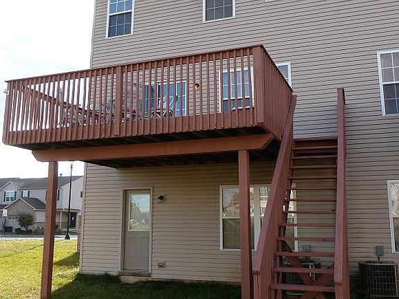 4th image of 2420 Gillian Ln